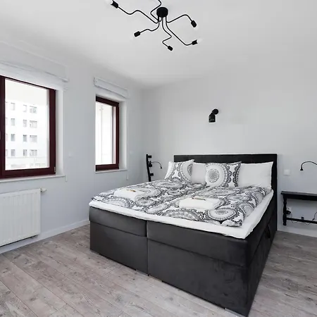 Ludwinowska11 Apartamento *